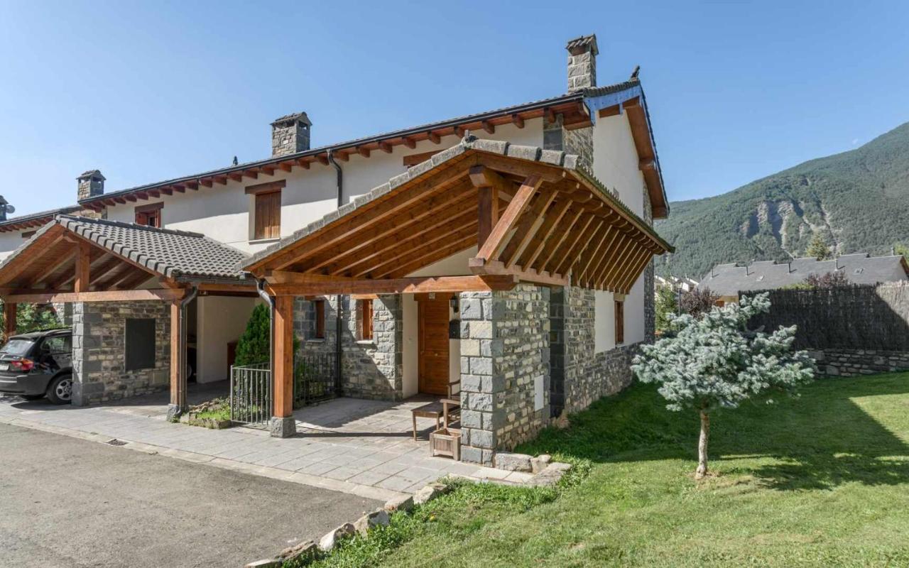 Casa Collarada Confort Villanúa Exteriér fotografie
